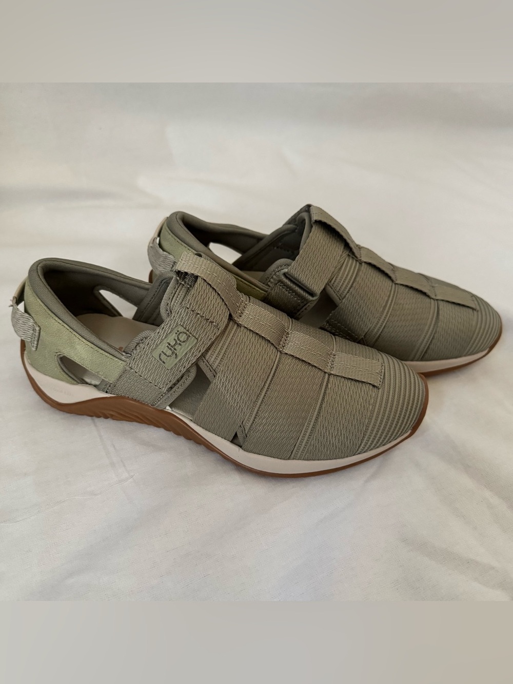 Ryka Women's Echo Fisherman Slip-on Sport Comfort Sandal Abbey Green SZ 5.5